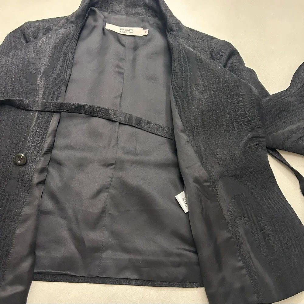 Red Valentino black jacket with bell sleeves, Size 40 (S) - Picture 11 of 11